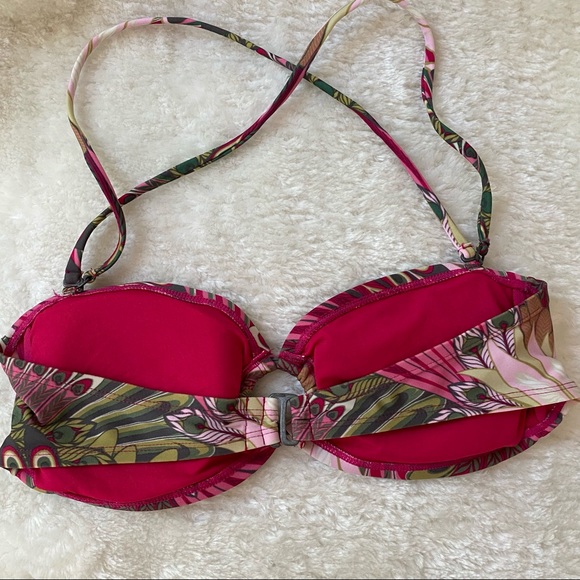 Converse swimsuit top SIZE MEDIUM - Picture 6 of 9